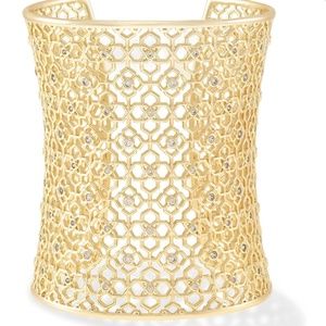 Jude Cuff Bracelet In Gold